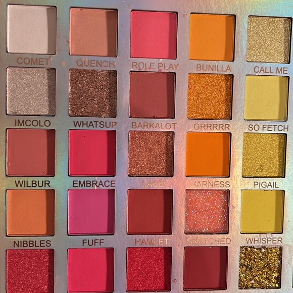 🎈SALE🎈🎀#56.MAKEUP XXL88-COLOR GREEN EYESHADOW PALETTE🎀 - Picture 8 of 13